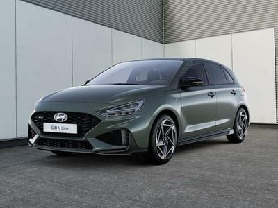 Nuova Hyundai i30 N Line 140 CV (102 kW) 2025 Verde Berlina