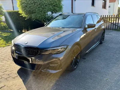 Gebraucht BMW 318 M Sport 150 PS (110 kW) 2021 Grau Kombi