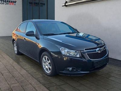 Gebraucht Chevrolet Cruze LT 150 PS (110 kW) 2011 Karbonschw graphitschw midnigh (grau) Limousine