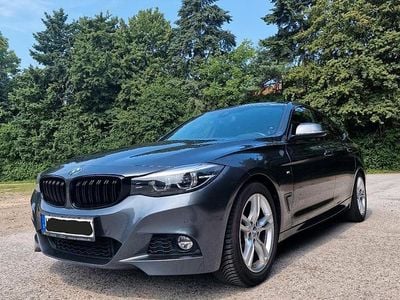 Grau Gebraucht 2017 BMW 320 Gran Turismo M Sport Limousine | 23.900 € (Teuer)