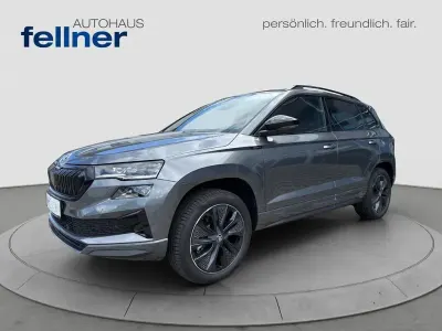 Neu Skoda Karoq SportLine 190 PS (139 kW) 2026 Graphitegrau metallic SUV