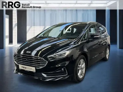 Gebraucht Ford S-MAX Titanium 190 PS (139 kW) 2022 Obsidianschwarz Van / Kleinbus