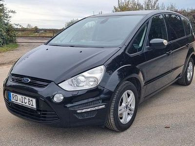 Gebraucht Ford S-MAX Business Edition 140 PS (102 kW) 2013 Schwarz Van / Kleinbus