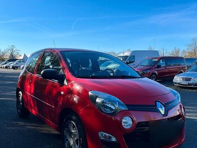 Gebraucht Renault Twingo 75 PS (55 kW) 2012 Rot Kleinwagen