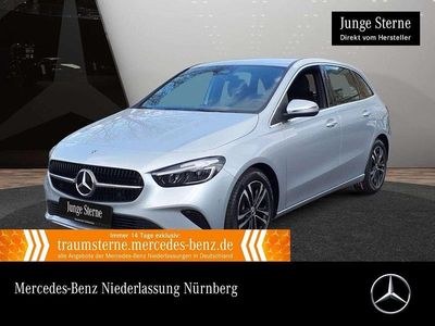Usata Mercedes B180 Advanced 136 CV (100 kW) 2025 Argento Monovolume