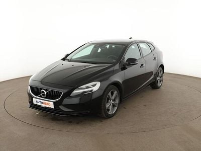 Gebraucht Volvo V40 Momentum 122 PS (89 kW) 2018 Schwarz Kombi