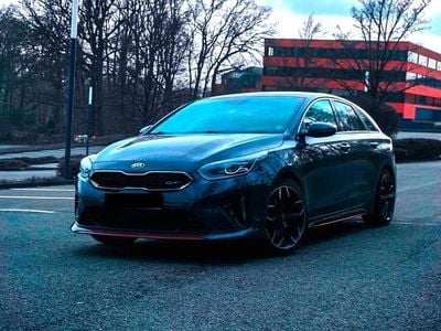 Kia ProCeed GT