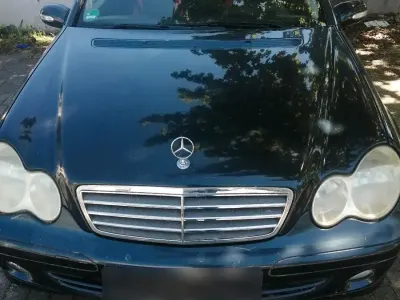 Brugt Mercedes 180 143 HK (105 kW) 2004 Blå Sedan