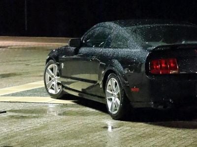 Gebraucht Ford Mustang GT 305 PS (224 kW) 2009 Schwarz Coupé