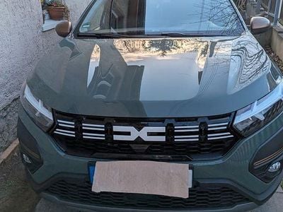 Gebraucht Dacia Jogger Extreme 101 PS (74 kW) 2023 Grün Van / Kleinbus