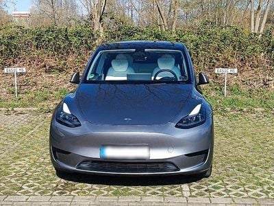 Gebraucht Tesla Model Y 216 kW (295 PS) 2023 Silber SUV
