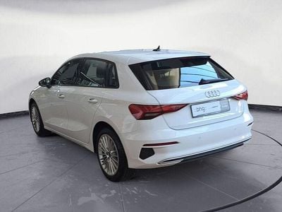 Gebraucht Audi A3 e-tron Advanced 109 PS (80 kW) 2022 Weiss Kleinwagen