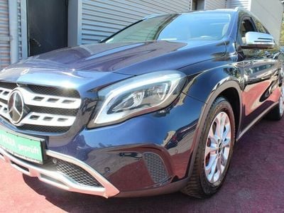 Mercedes GLA220