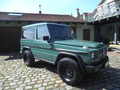 Second-hand Mercedes G250 94 CP (69 kW) 1991 Verde SUV