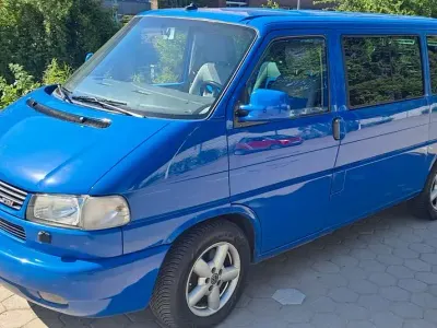Gebraucht VW T4 151 PS (111 kW) 2002 Blau Van
