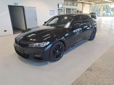 Gebraucht BMW 320 M Sport 184 PS (135 kW) 2020 Schwarz Limousine