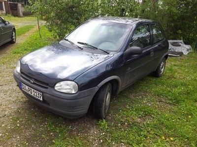 Second-hand Opel Corsa 60 CP (44 kW) 1995 Albastru Hatchback