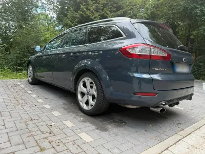 Gebraucht Ford Mondeo 200 PS (147 kW) 2011 Kombi