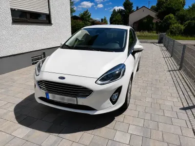 Gebraucht Ford Fiesta Titanium 95 PS (69 kW) 2020 Grau Kleinwagen