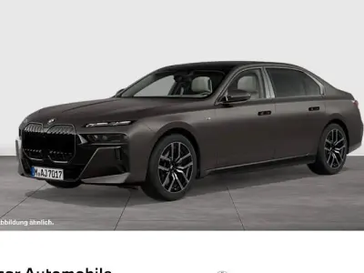 Brugt BMW 740 Executive 299 HK (219 kW) 2025 Grå Sedan
