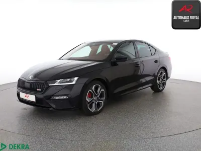 Gebraucht Skoda Octavia RS 245 PS (180 kW) 2022 Schwarzmagic perleffekt Limousine