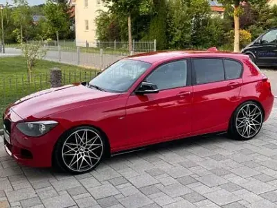Gebraucht BMW 118 Sport Line 143 PS (105 kW) 2013 Rot Kleinwagen