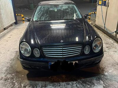 Blau Gebraucht 2003 Mercedes 200 Limousine | 4.000 €