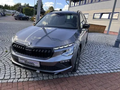 Neu Skoda Kamiq Monte Carlo 116 PS (85 kW) 2026 Grau SUV