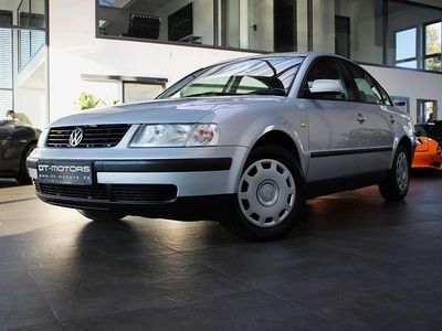 Silber Gebraucht 1999 VW Passat Comfortline Limousine | 1.450 € (Fairer Preis)