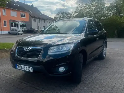Gebraucht Hyundai Santa Fe 180 PS (132 kW) 2012 Schwarz SUV