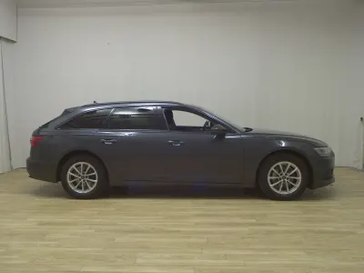 Gebraucht Audi A6 Ambiente 204 PS (150 kW) 2022 Schwarz Kombi