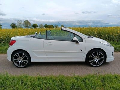 gebraucht Peugeot 207 CC Black&White Edition