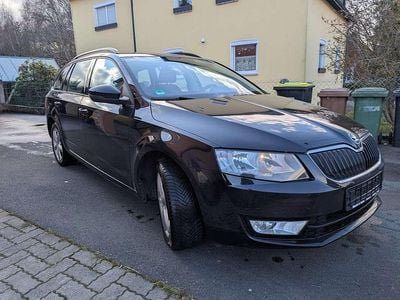 Gebraucht Skoda Octavia Active 140 PS (102 kW) 2014 Schwarz Kleinwagen