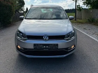 Gebraucht VW Polo Sound 90 PS (66 kW) 2017 Silber Limousine