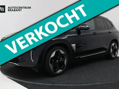 Gebraucht BMW iX3 Executive 210 kW (286 PS) 2021 Schwarz SUV
