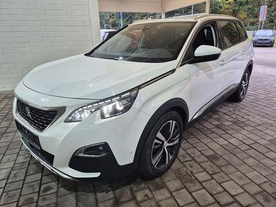 Weiß Gebraucht 2019 Peugeot 5008 Allure Van / Kleinbus | 15.690 € (Fairer Preis)
