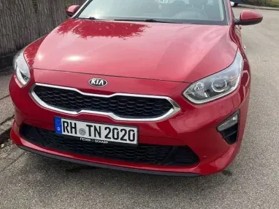Gebraucht Kia Ceed Attract 99 PS (72 kW) 2018 Rot Kleinwagen