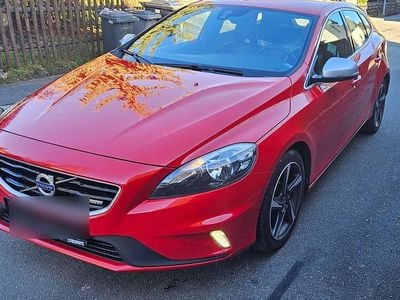 Gebraucht Volvo V40 R-Design 179 PS (131 kW) 2014 Rot Coupé