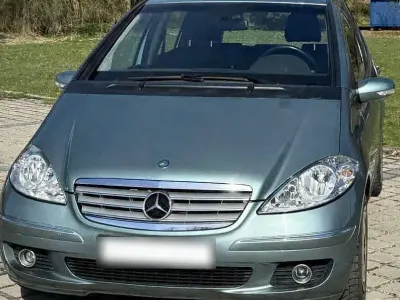 Gebraucht Mercedes A150 Elegance 95 PS (69 kW) 2005 Grün Van / Kleinbus