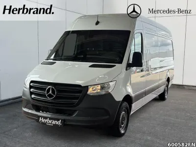 Gebraucht Mercedes Sprinter 170 PS (125 kW) 2025 Weiß Van
