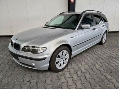 Gebraucht BMW 320 Sport Line 150 PS (110 kW) 2002 Silber Kombi