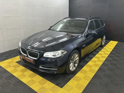 Usata BMW 530 Comfort Edition 259 CV (190 kW) 2015 Blu Station wagon