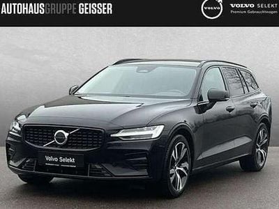 Begagnad Volvo V60 Plus 197 HK (144 kW) 2025 Svart Kombi
