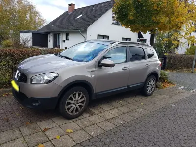 Gebraucht Nissan Qashqai 141 PS (103 kW) 2011 Braun SUV