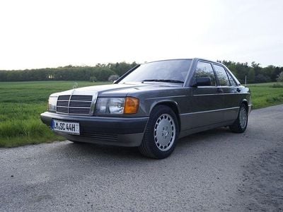 Gebraucht Mercedes 190 Sportline 118 PS (86 kW) 1989 Grau Limousine