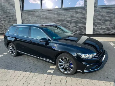 Gebraucht VW Passat GTE 218 PS (160 kW) 2021 Schwarz Kombi