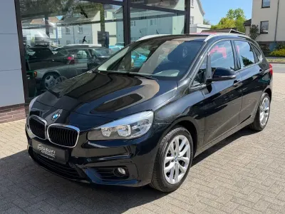 Gebraucht BMW 218 Advantage 136 PS (100 kW) 2017 Schwarz Kombi
