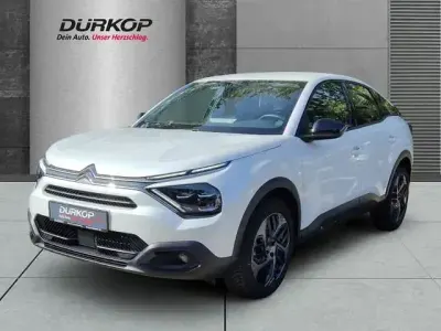 Używany Citroën C4 PureTech 131 KM (96 kW) 2024 Biały Sedan/Limuzyna