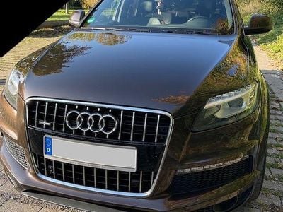 Second-hand Audi Q7 Ambiente 241 CP (177 kW) 2010 Maro SUV