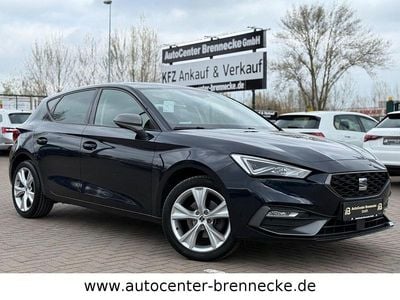 Second-hand Seat Leon FR 131 CP (96 kW) 2022 Albastru Berlinǎ
